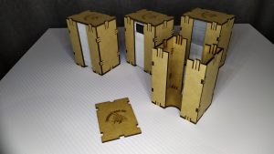 Talisman Magia i Miecz Pudełko na karty w koszulkach LeszczyQ Laser Cut